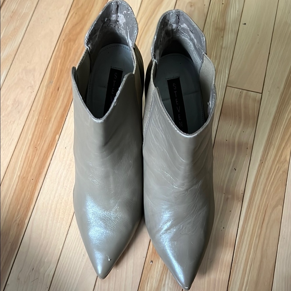 Steven by Steve Madden Women's Gray Ankle Boots